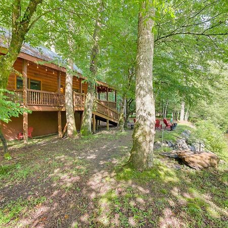 Riverfront Ellijay Cabin With Deck And Pool Access! מראה חיצוני תמונה
