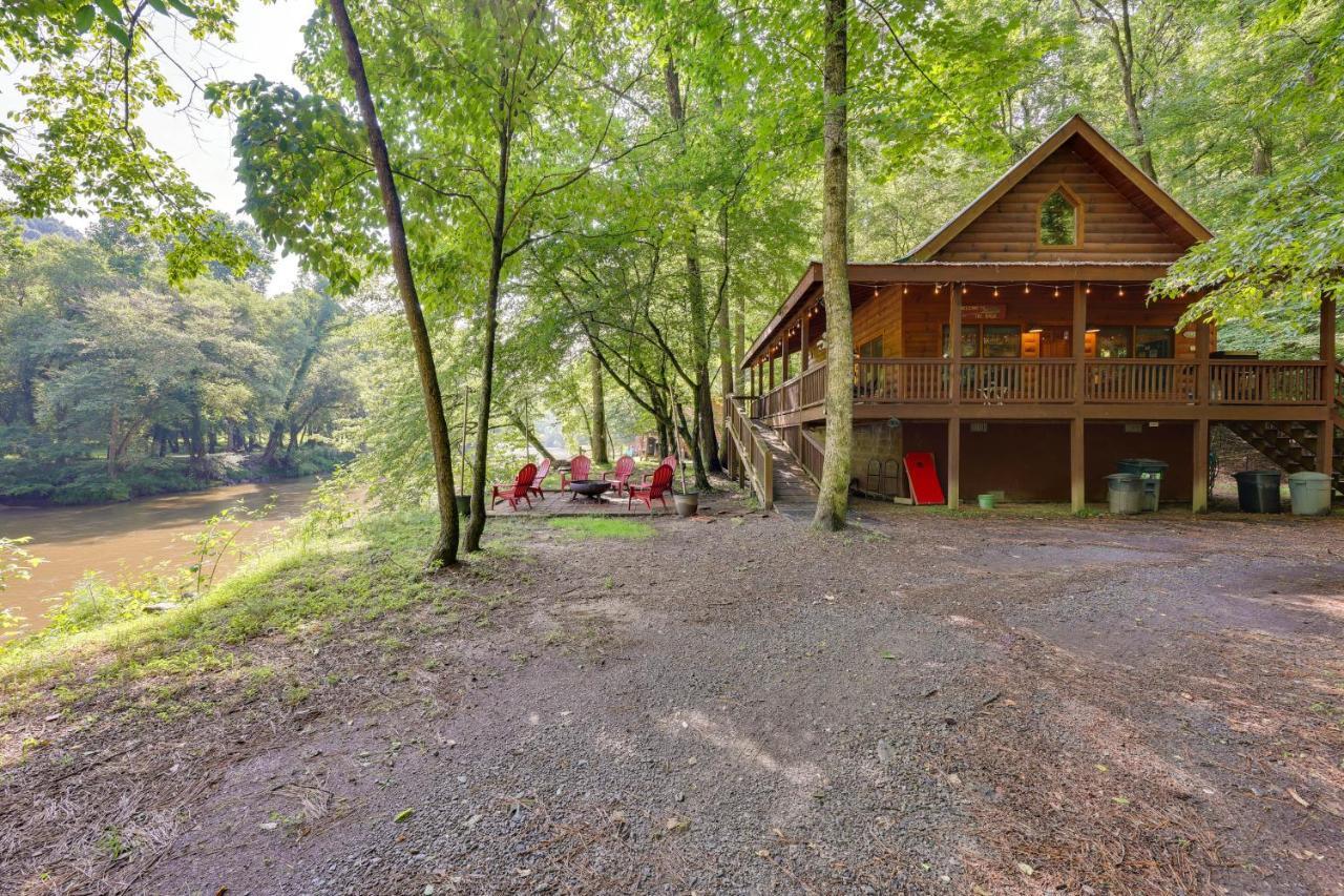 Riverfront Ellijay Cabin With Deck And Pool Access! מראה חיצוני תמונה