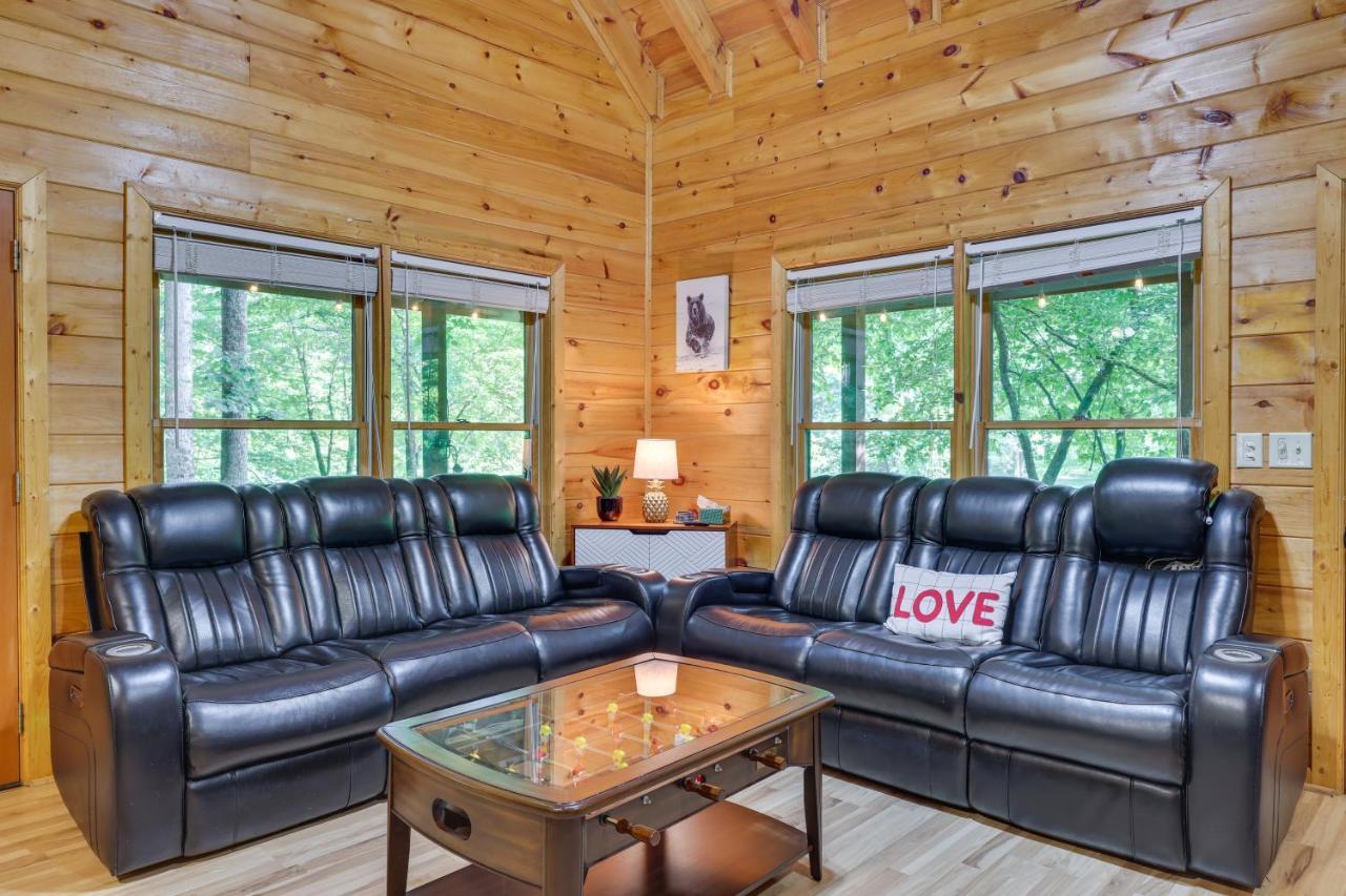 Riverfront Ellijay Cabin With Deck And Pool Access! מראה חיצוני תמונה
