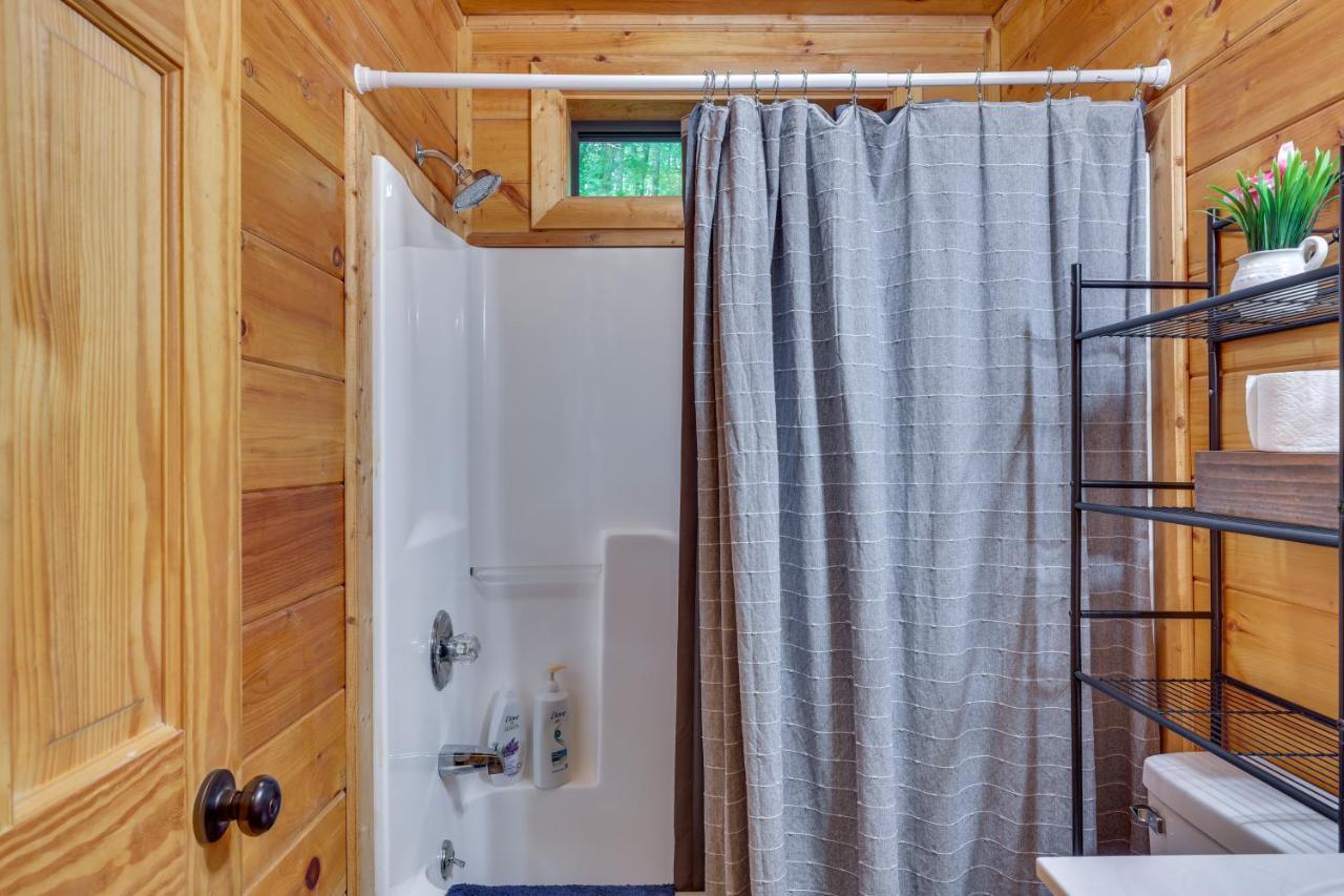 Riverfront Ellijay Cabin With Deck And Pool Access! מראה חיצוני תמונה