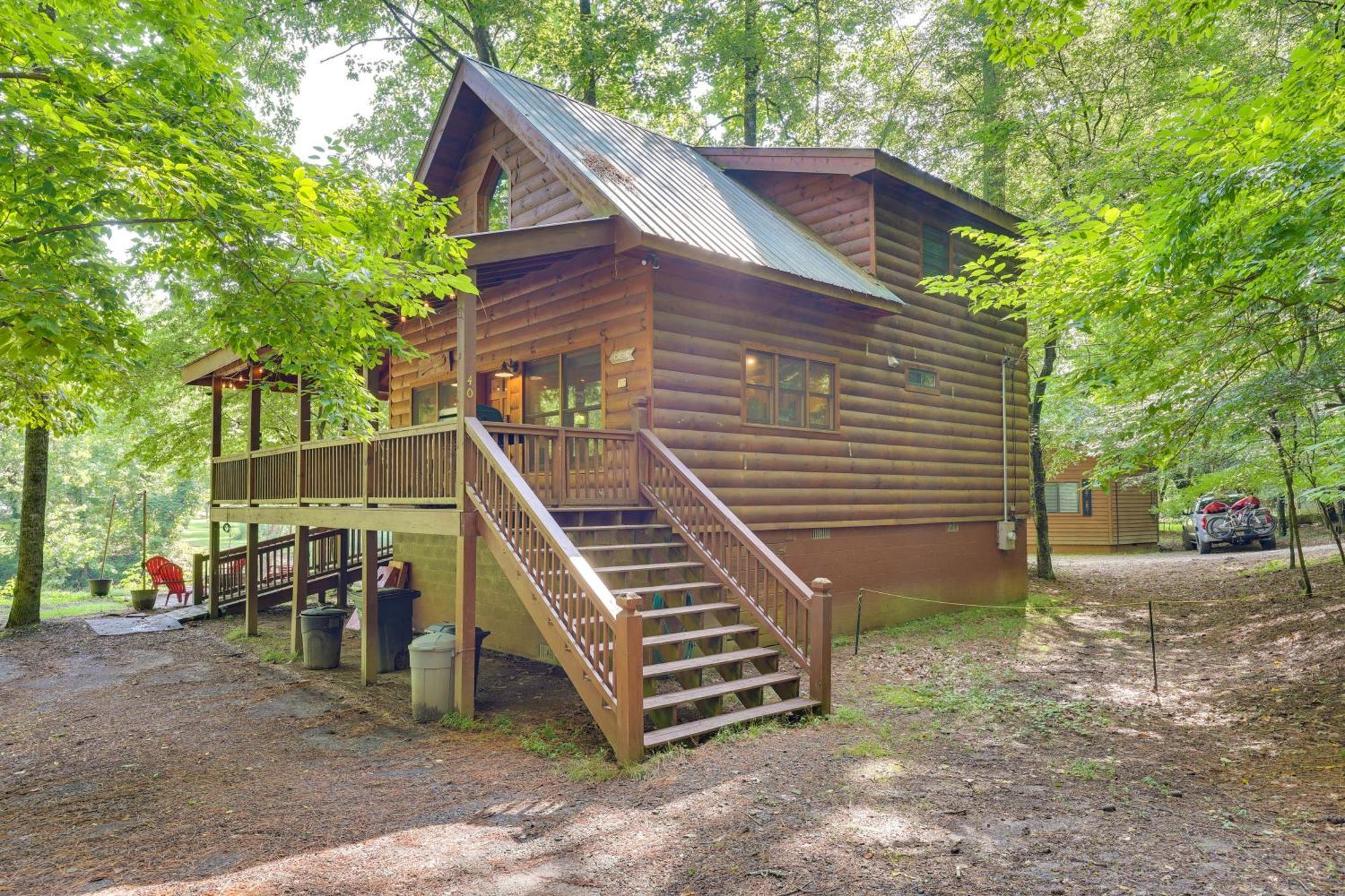 Riverfront Ellijay Cabin With Deck And Pool Access! מראה חיצוני תמונה